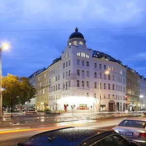 Julius 3 - Modern Comfort Only 5 Mins To Vienna's Center Apartment Wien