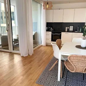 Urban Oasis: Stylische Apartment Wien